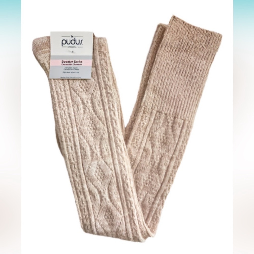 NWT Women’s Sweater Socks - Pudus Socks Cream Cable Knit